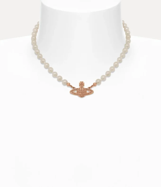 Mini Bas Relief Pearl Choker Mini Bas Relief Pearl Choker