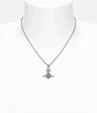 Neue Halskette mit kleinem Orb-Anhänger